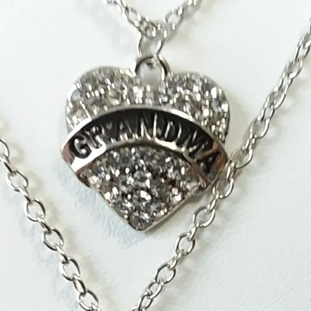 Grandma & Granddaughter Necklace Set